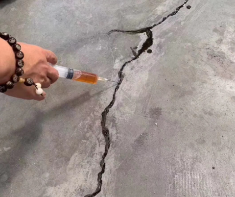 井陉混凝土裂缝修补技术详解​